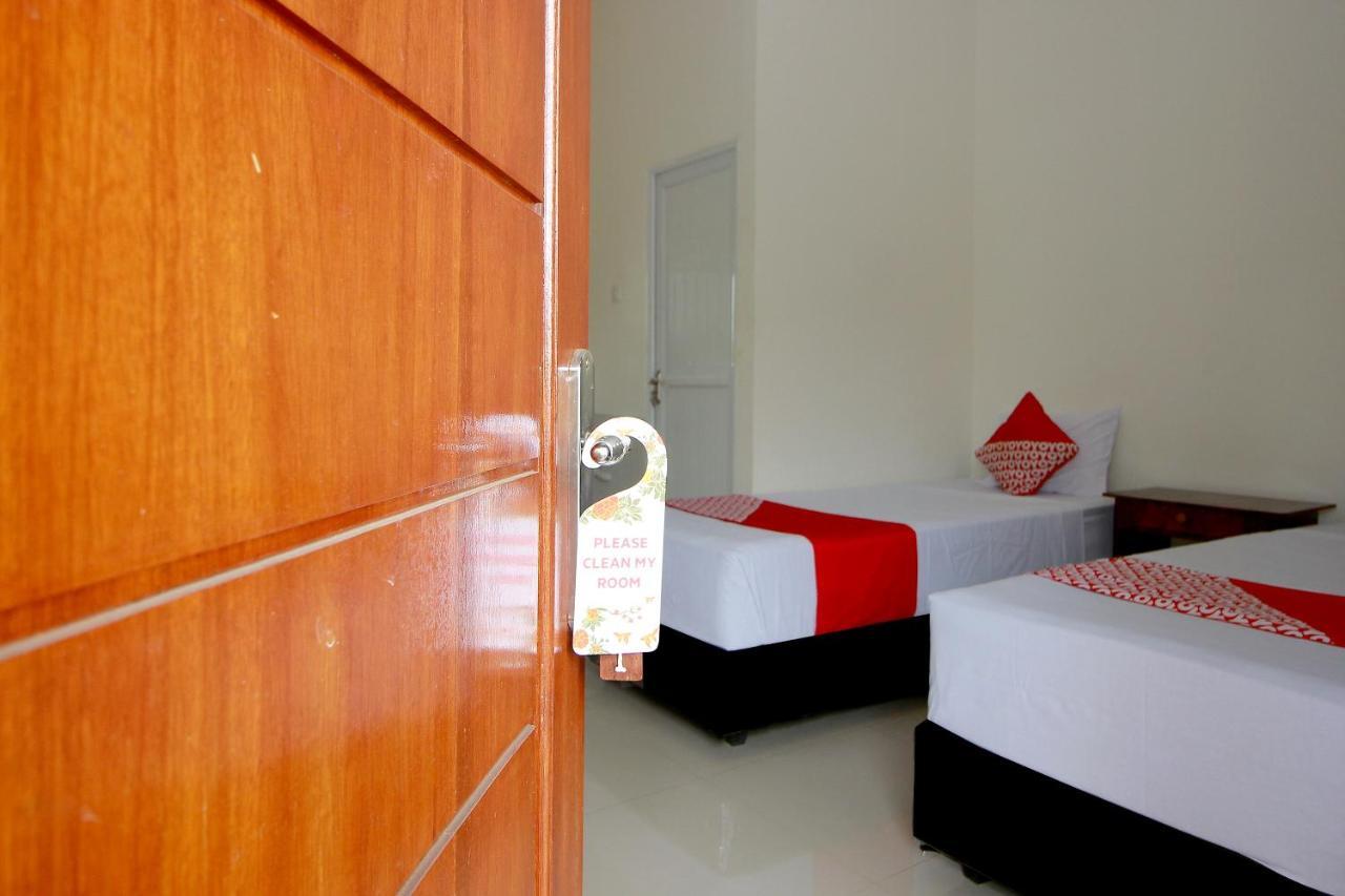 Oyo 739 Guest House Si Kancil Bengkulu Exterior foto